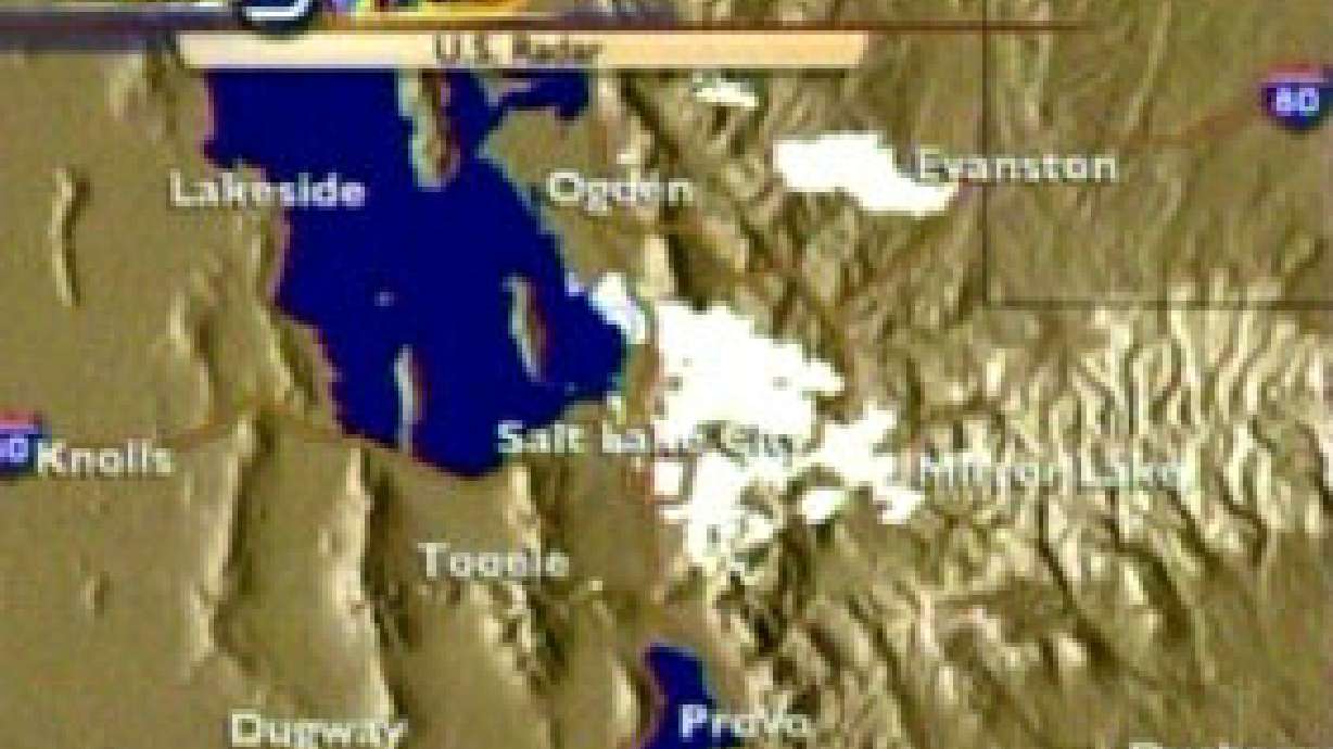 Storm leaves homes without power