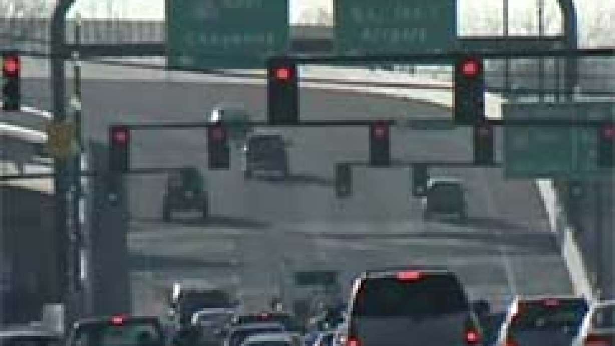 Traffic officials work on synchronization of lights