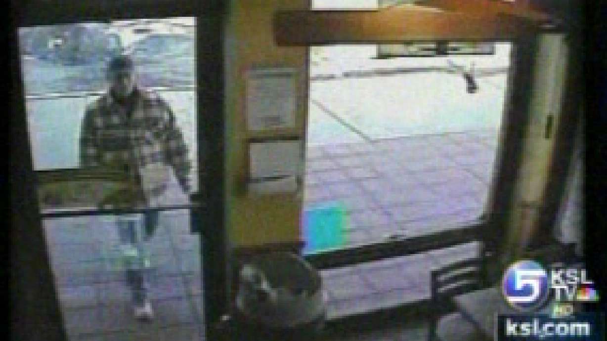 Police ask public to help ID robber