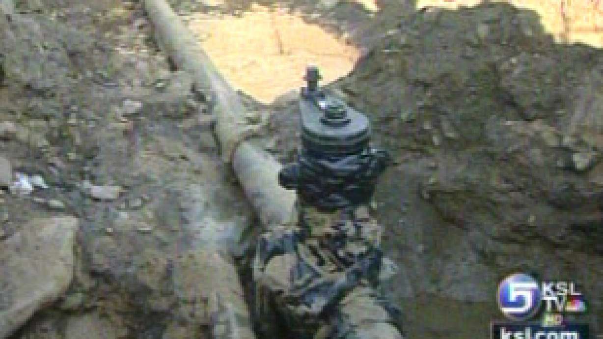 Water tank leak means residents need to conserve