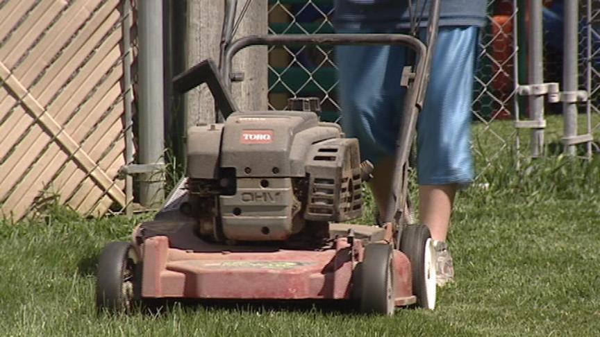 Hospitals Seeing Number of Lawnmower Injuries