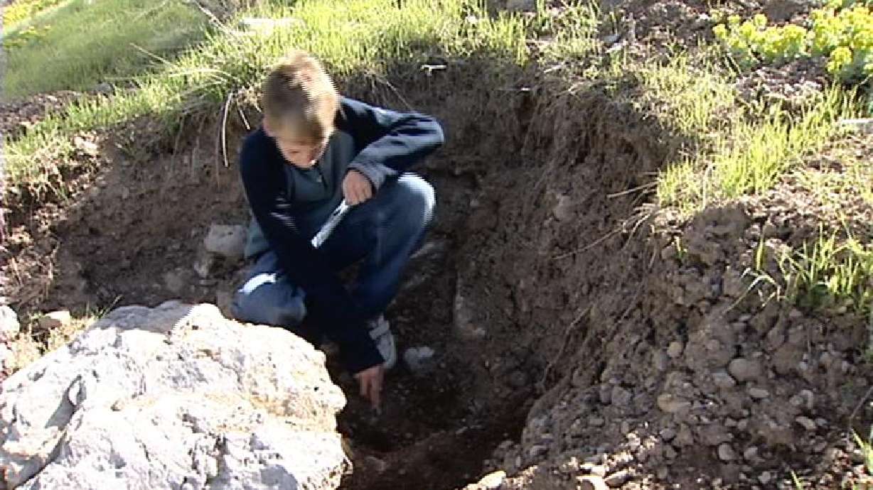 13-Year Old an Old Pro at Archaeology