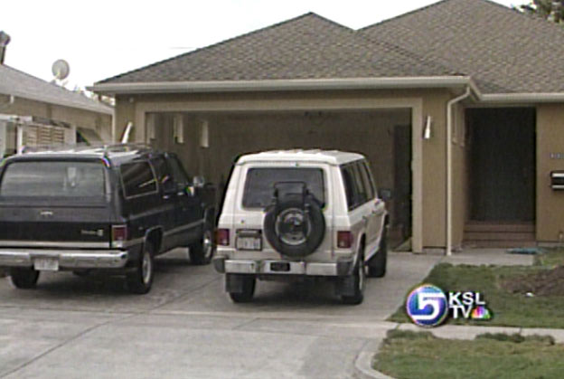 Agents Make Arrest at Home With Elaborate Lookout System