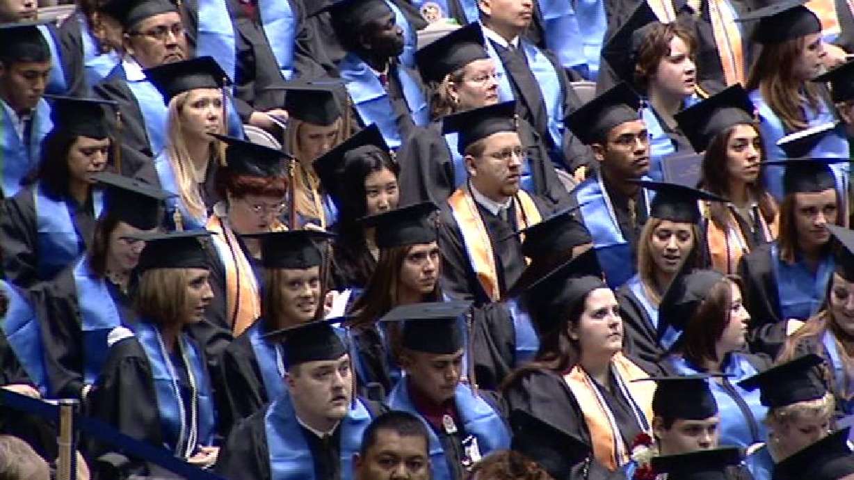 Job Market Looks Good for New Grads