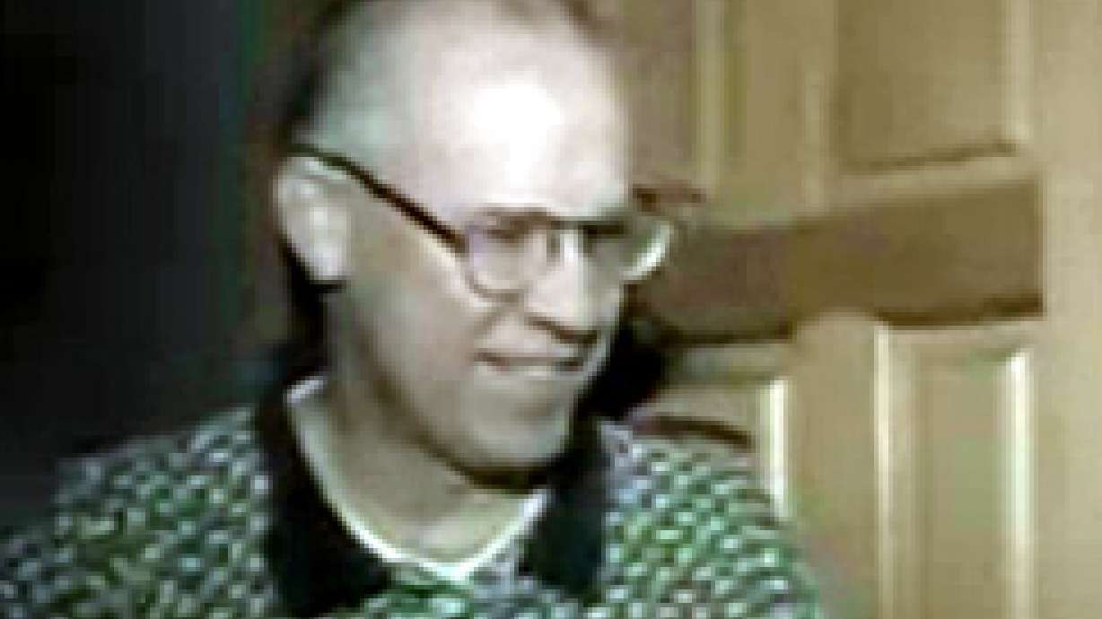 Wife Nominates Supportive Husband for High Five