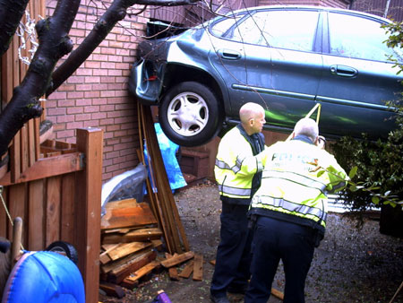 Car crashes into condominium