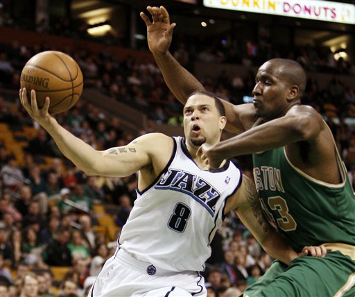 Jazz to sign Williams to multi-year deal