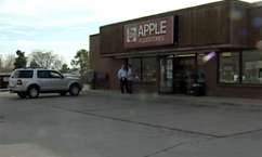 Police arrest 2 robbery suspects