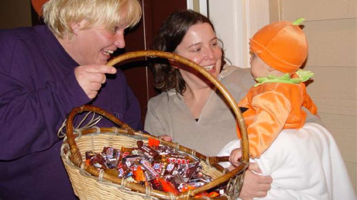 Shoppers Stocking Up for Trick-or-Treaters