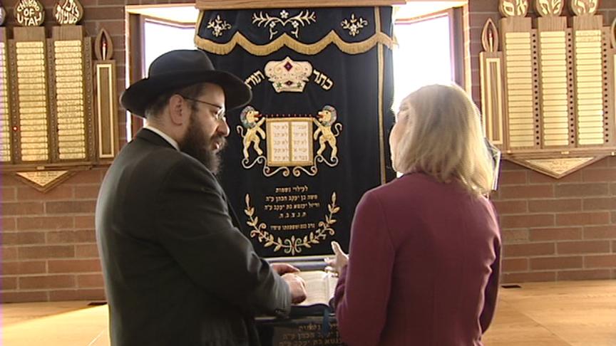 Jewish Congregation Celebrates New Meeting House