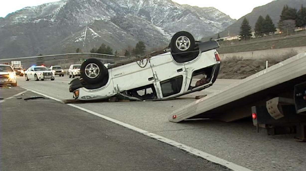 15-year-old crashes car on I-215