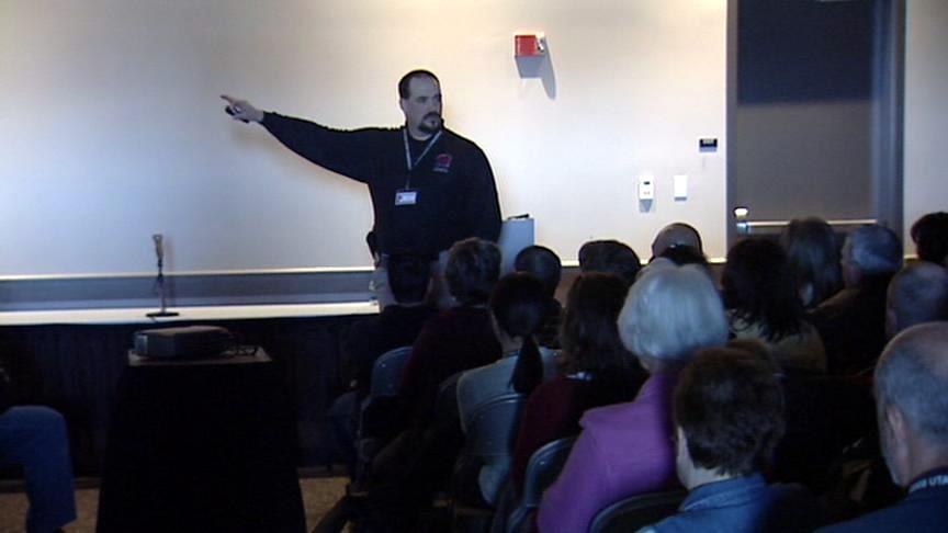 Law enforcement agencies gather to study gangs