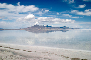 Groups float water right idea for Great Salt Lake