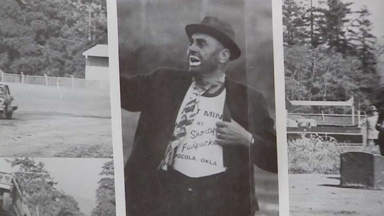 Family and friends say good-bye to daredevil clown