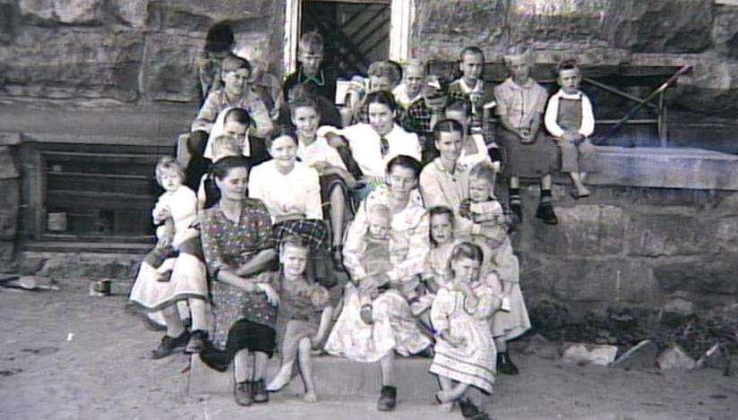 Historian compares Texas raid to 1953 raid on Short Creek