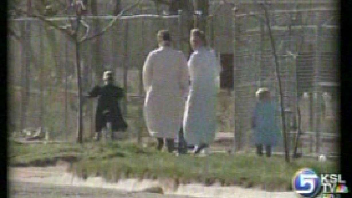 Poll shows Utahns support raid on FLDS community