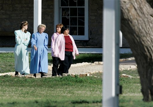 When leaving polygamy, where can women and children go?