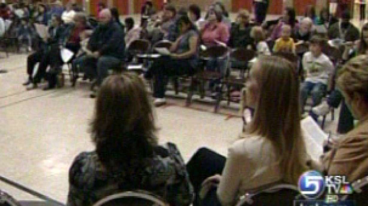 Parents concerned about mold found in school