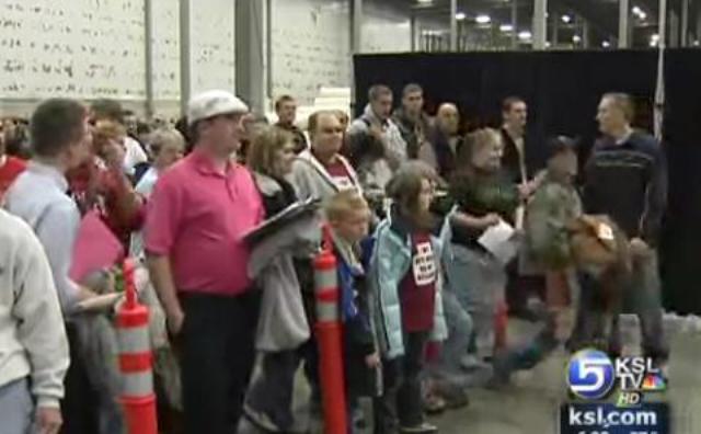 Thousands show up for ‘Deal or No Deal' auditions