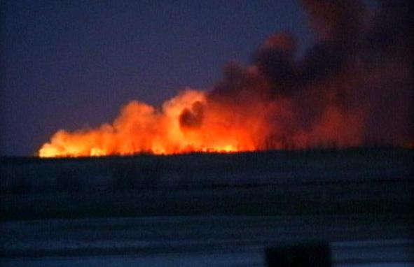 Officials investigate 4,000-acre fire