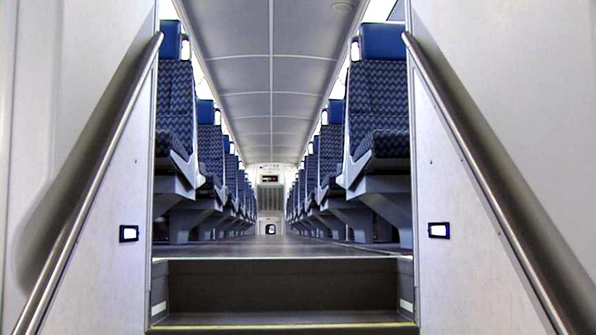 UTA educating public on differences between FrontRunner and TRAX