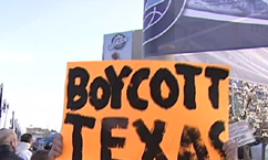 Protesters hold rally for Texas children