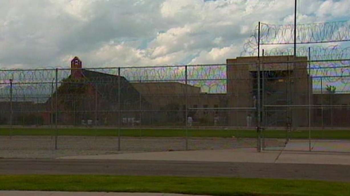 Plan to move prison still a priority for some