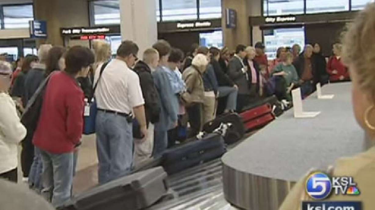 Tips for Keeping Luggage Through Travel Season