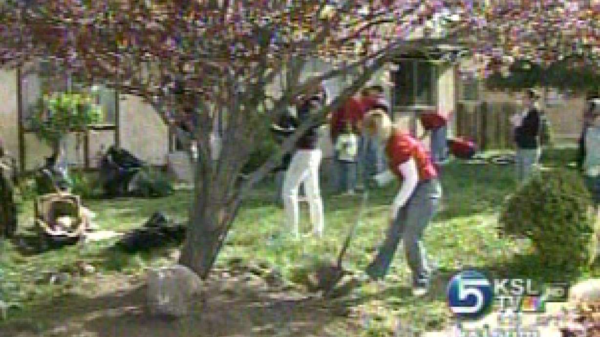 Volunteers refresh home of family with 6 autistic children