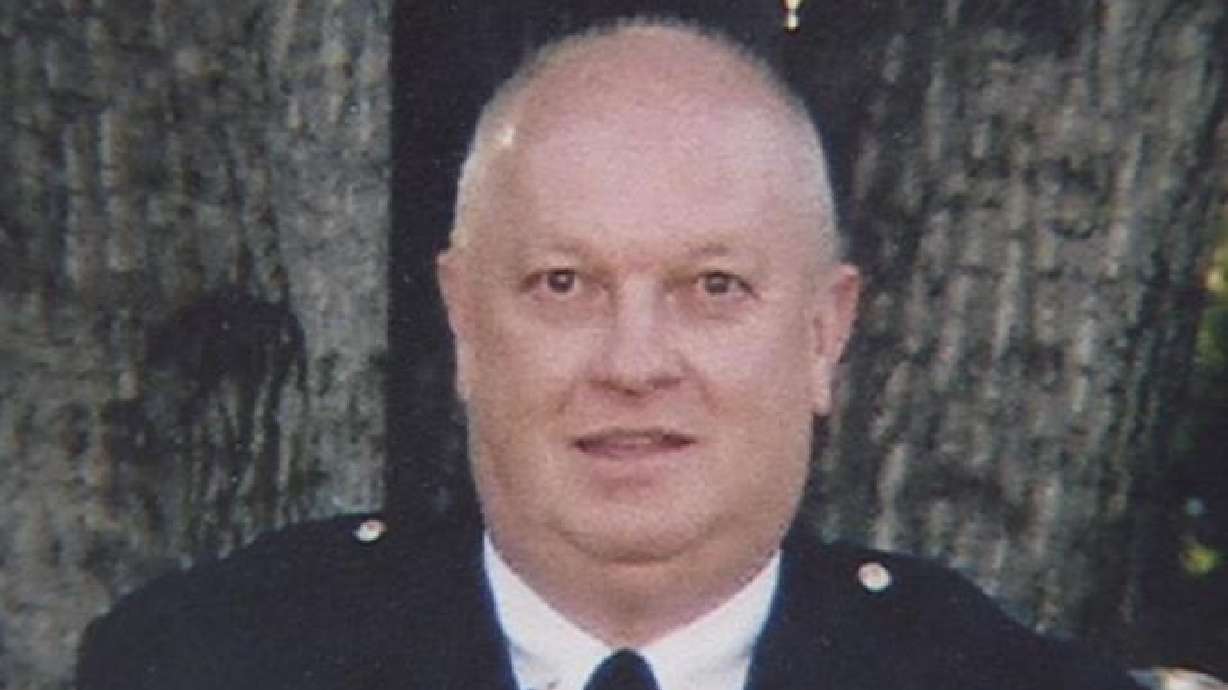 Police chief recovering after accidentally shooting himself