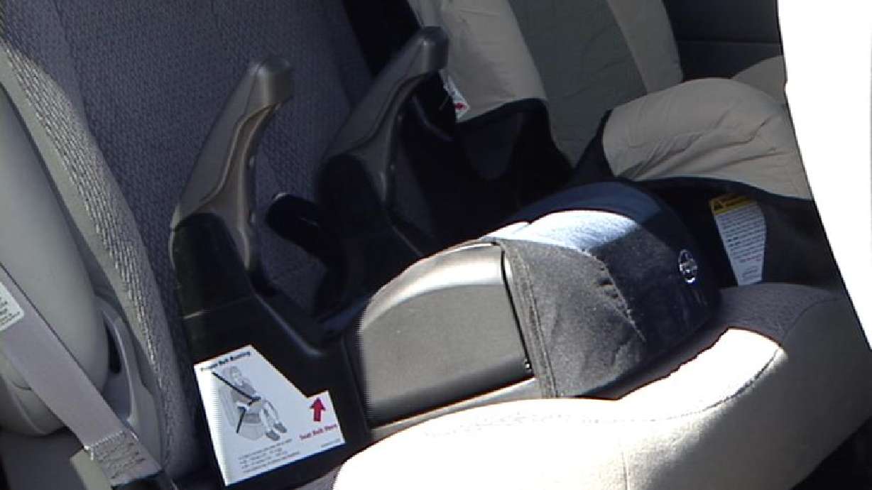 Parents adjusting to new booster seat law