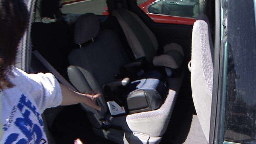 Parents adjusting to new booster seat law
