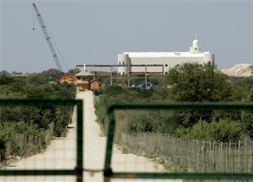 Polygamist ranch leader indicted