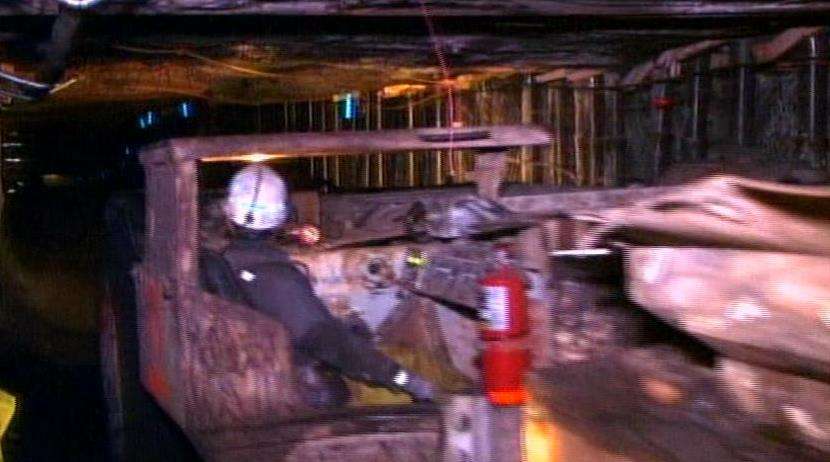New report accuses mine officials of misleading federal regulators