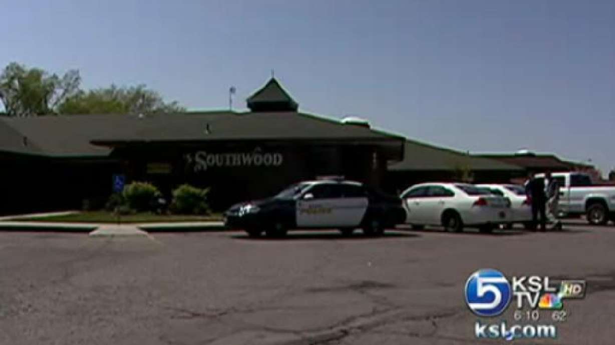 Sandy pharmacy robbed at gunpoint