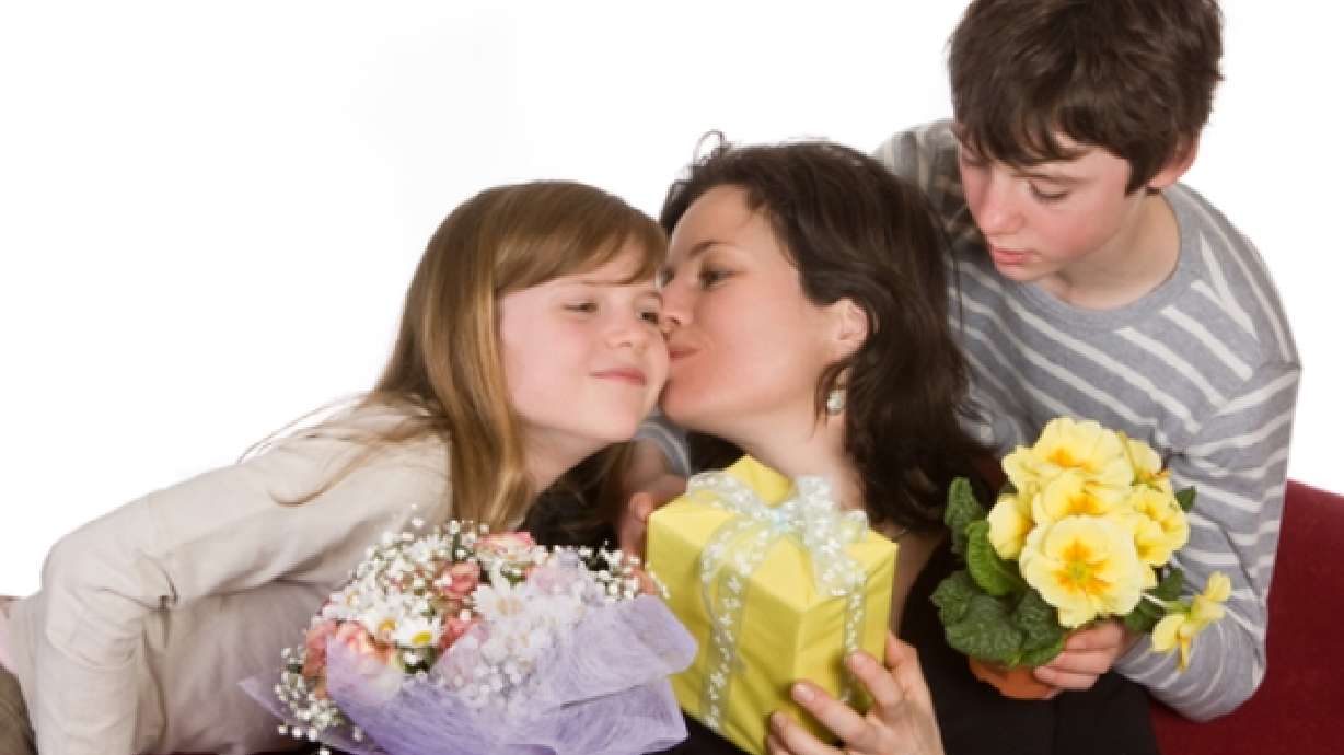 Finding an inexpensive gift for Mother's Day