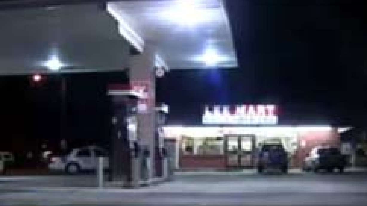 Armed Robbers Take Cash From Convenience Store