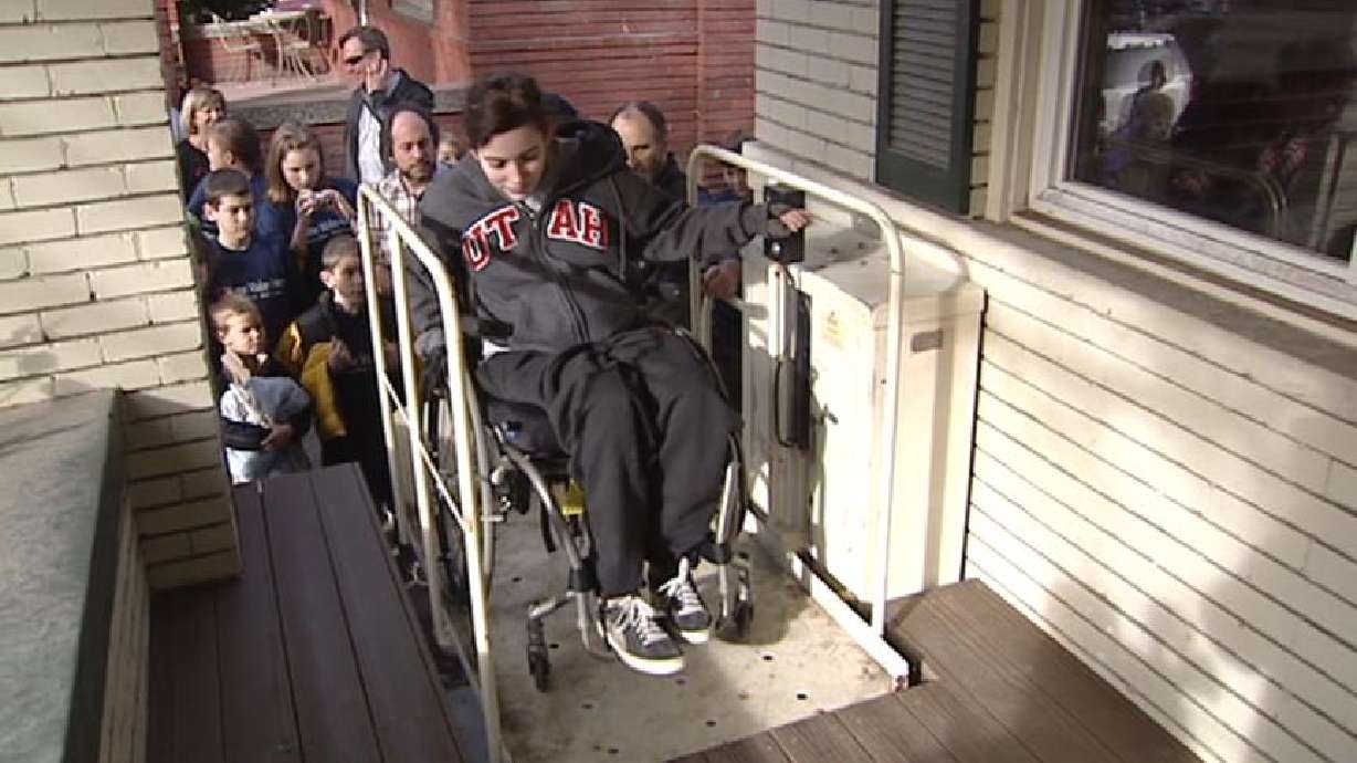 Remarkable Homecoming for Teen Paralyzed in Car Crash