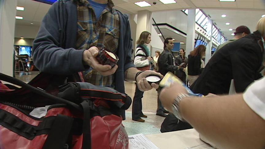 Holiday Travelers Adhere to the 3-1-1 Rule