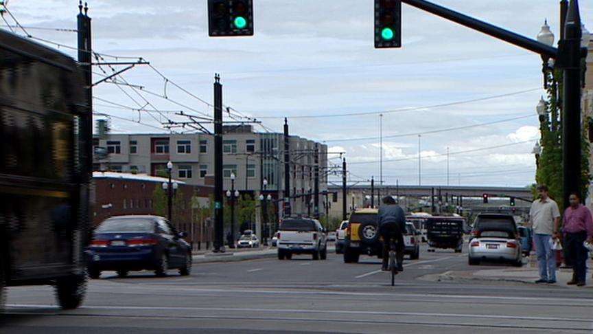 Downtown businesses eager to keep customers through construction
