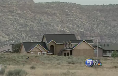 Residents in Colorado City Feeling Pressure of Jeffs Hunt