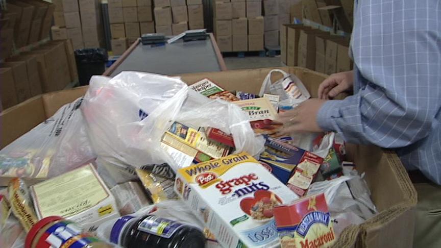 Postal Carriers to Pick Up Donated Food Items