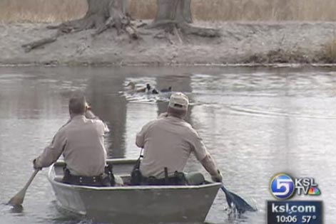 Officers Help Rescue Injured Neighborhood Duck