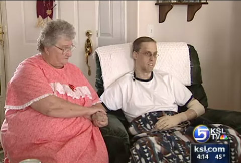 Man Dying from Rare Disease Able to Spend Thanksgiving with Family