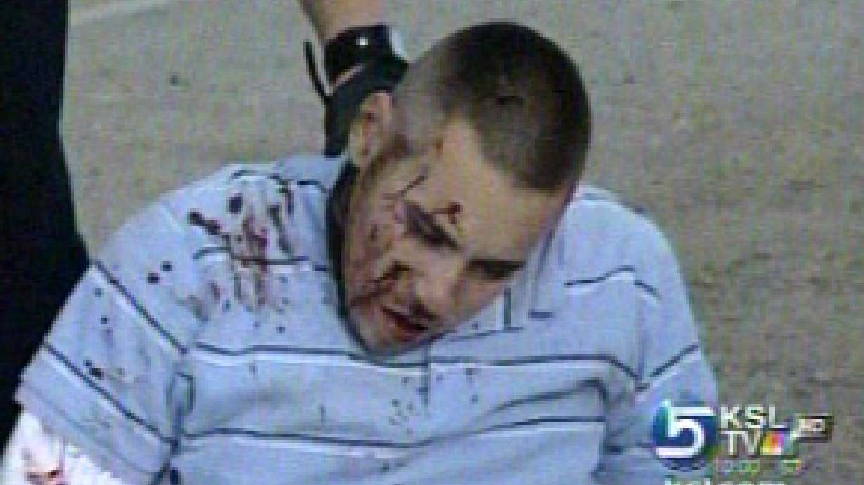 Police looking for suspect who left hospital