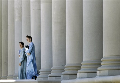 Sect moms say state ignored law in custody case