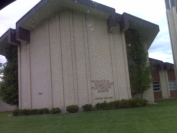 Teen accused of church arsons