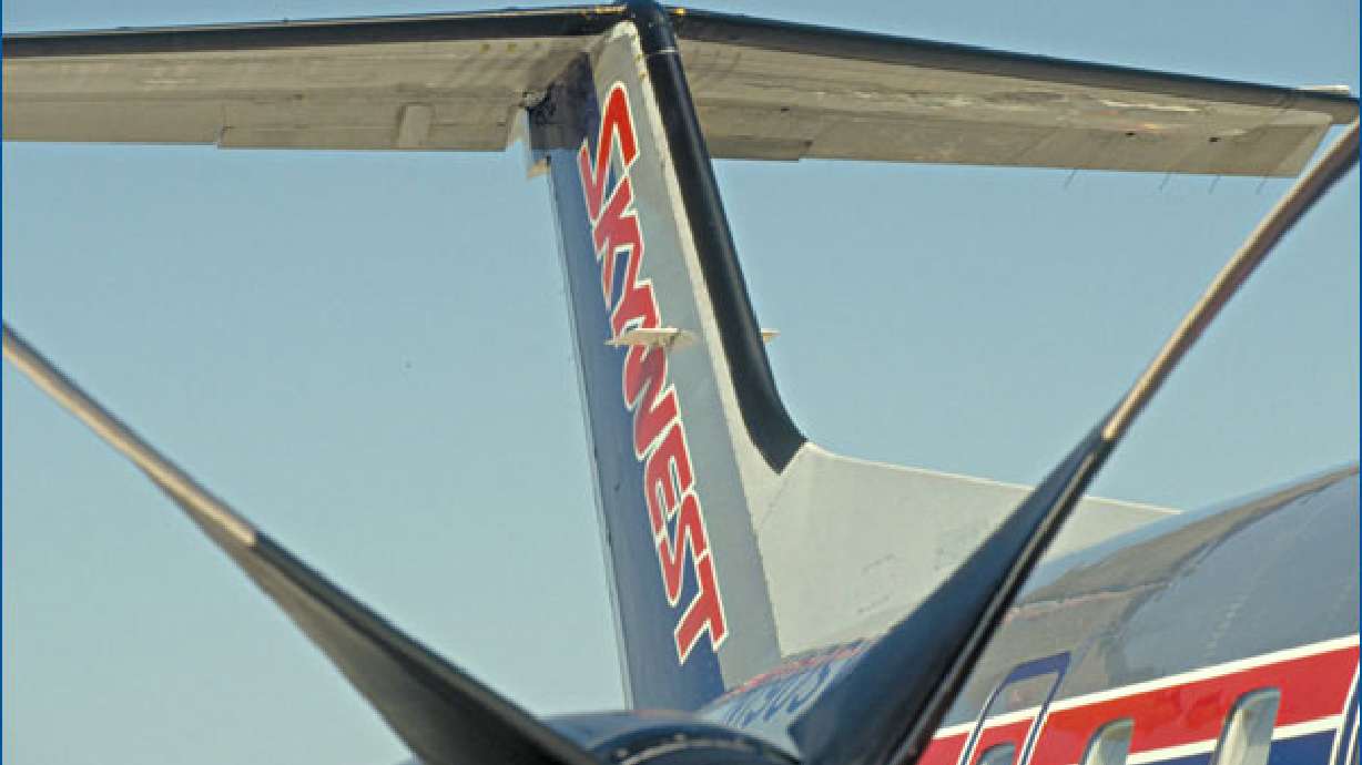 SkyWest plane makes emergency landing in Provo