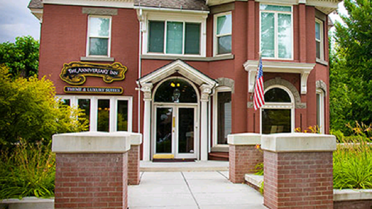 Anniversary Inn