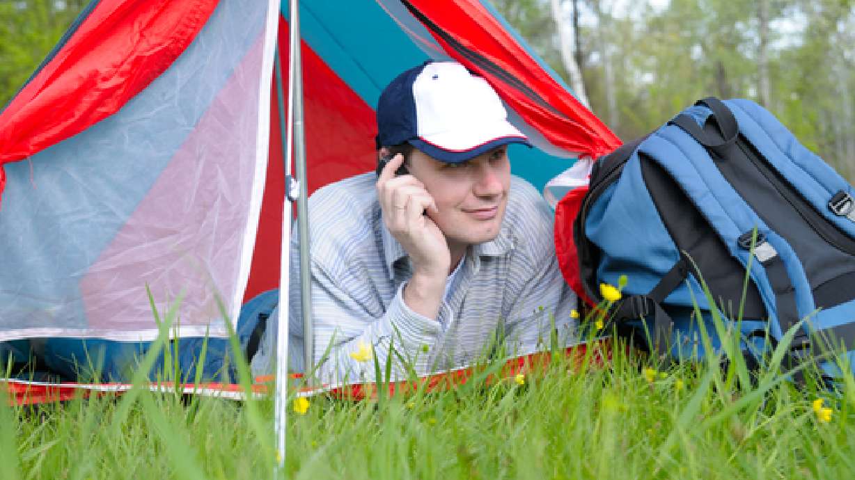 More campers, hikers taking along electronic gadgets